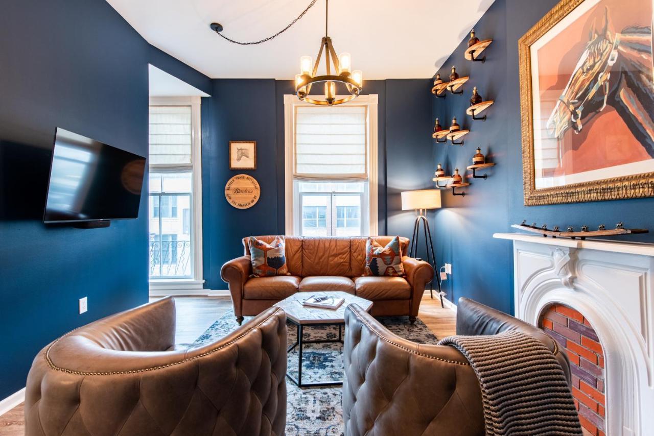 The Woodford Hotel Versailles Екстериор снимка