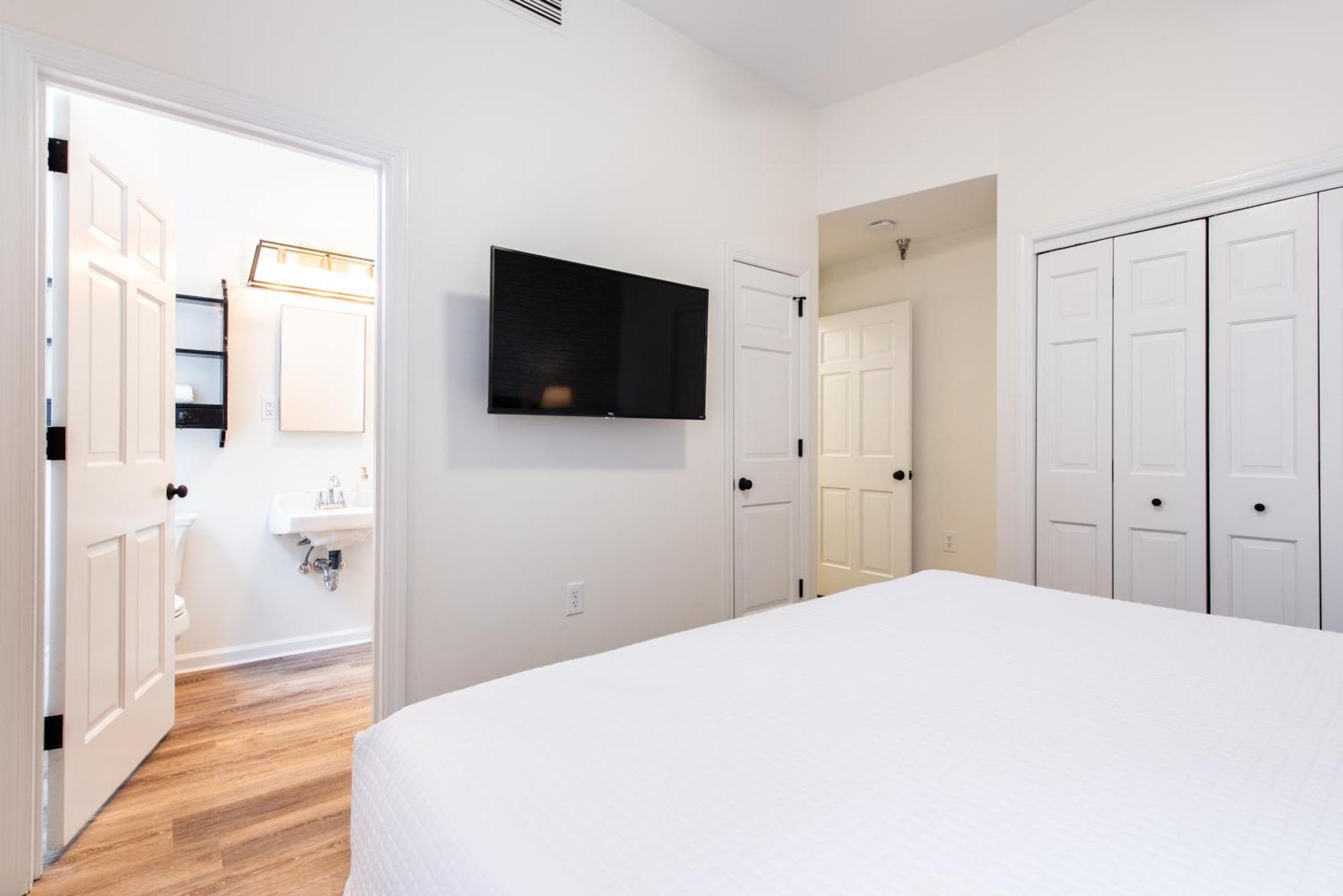 The Woodford Hotel Versailles Стая снимка